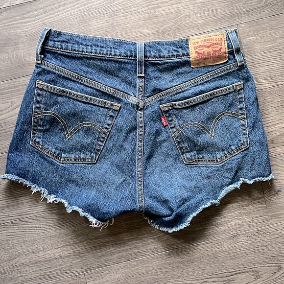 Levi’s denim shorts - Picture 1 of 4
